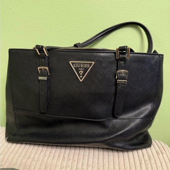 Guess Black Handbag with Gold Details - Picture 12 of 12